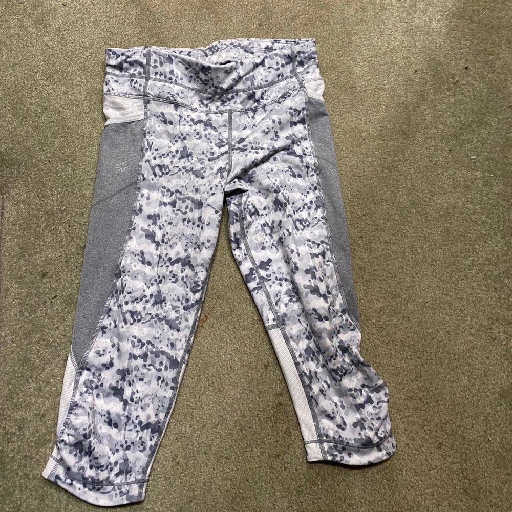 Athleta cropped leggings